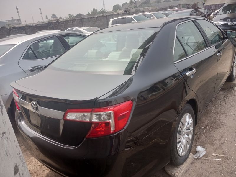 Thumbnail 2 of 2013 Toyota Camry
